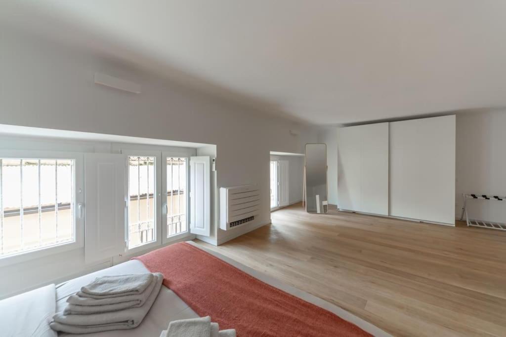 Milano Loft-Hosted By Sweetstay Luaran gambar